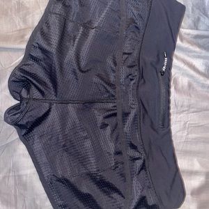 Lululemon shorts size 8